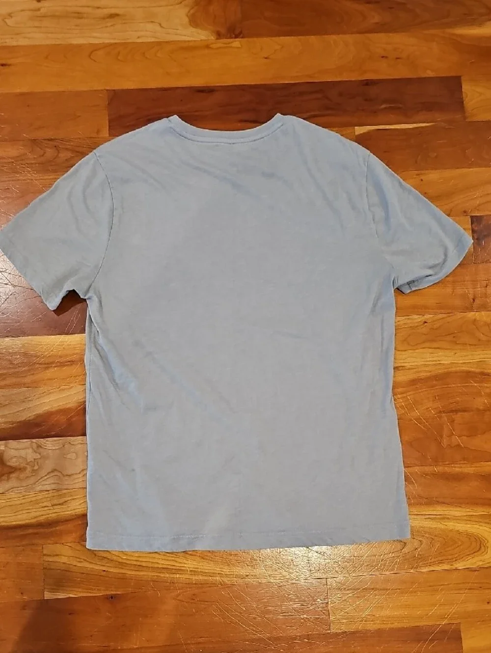 Men's Grey Crewneck Graphic T-Shirt with Sailboat Print